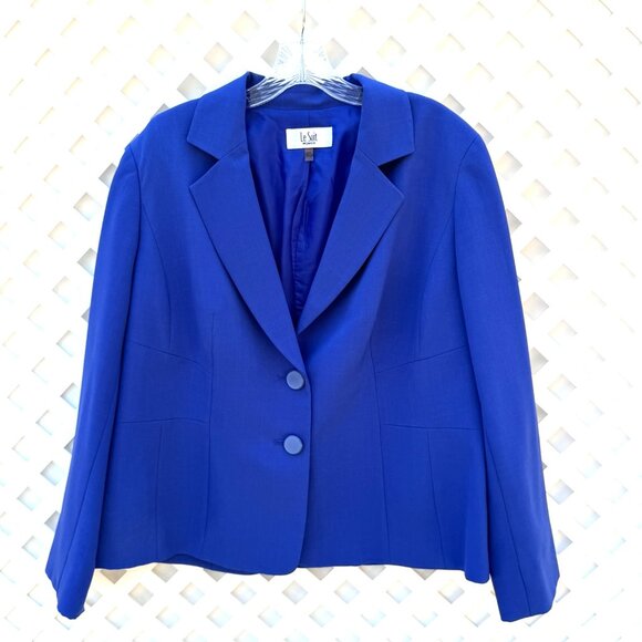 BEAUTIFUL LE SUIT BLUE SUIT-SKIRT SET - Picture 2 of 3